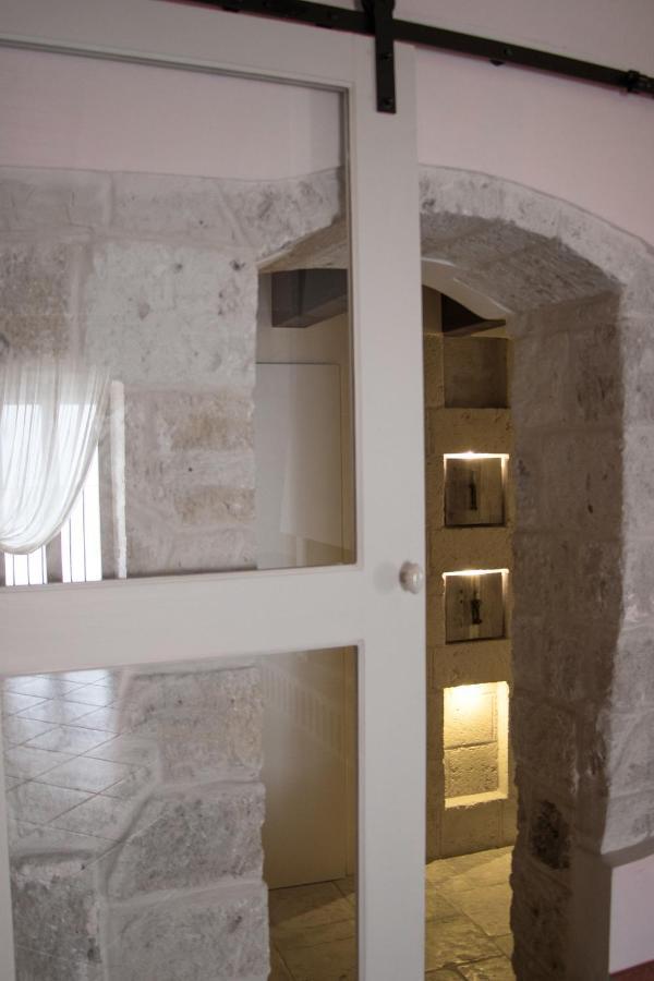 Bed and Breakfast Cece Nove - Sotto L'Arco Рутільяно Екстер'єр фото